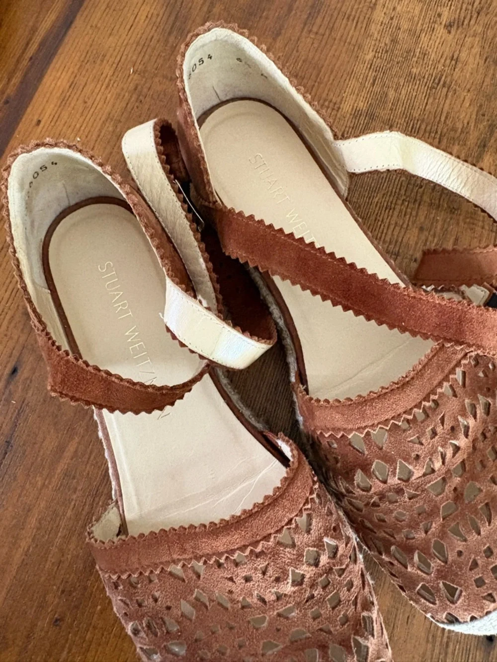 Stuart Weitzman Atalanta Brown Suede Laser Cut Flats, Ankle Strap Sz 6.5